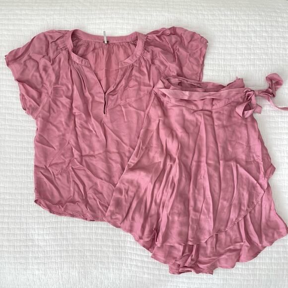 New Young Fabulous & Broke Satin Ballet Wrap Mini Skirt and Blouse Set in Pink S - Picture 1 of 10